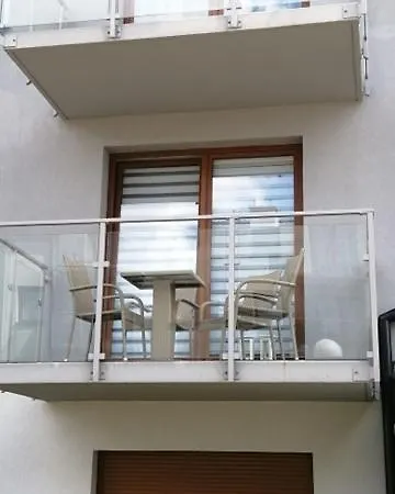 Apartament C13 Lägenhet
